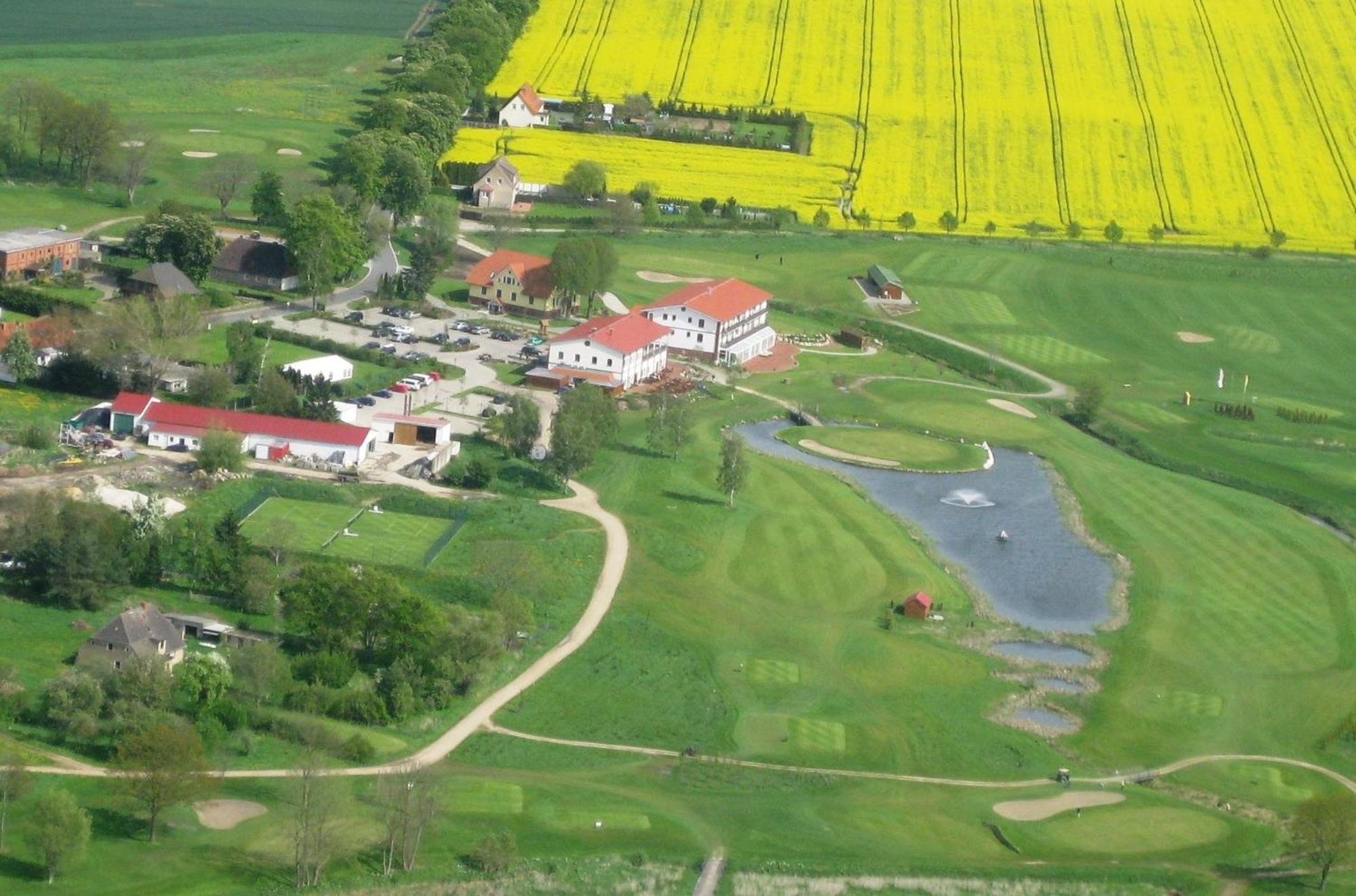 Golfpark Strelasund Suederholz Екстер'єр фото