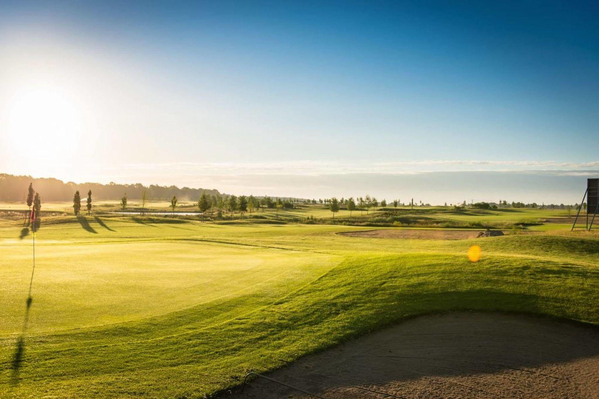 Golfpark Strelasund Suederholz Екстер'єр фото